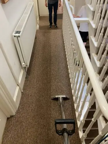 Landing carpet cleaning