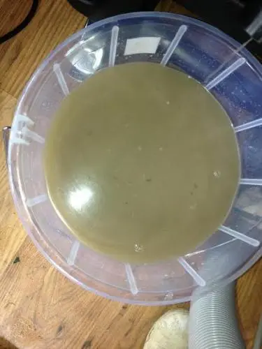 Dirty water after hot water extraction